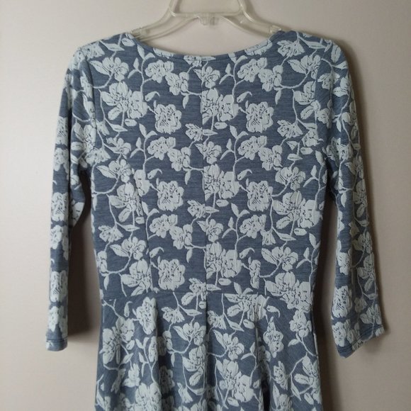 Lauren Conrad Dress Floral Print Sz Small 3/4 sleev - Picture 6 of 9